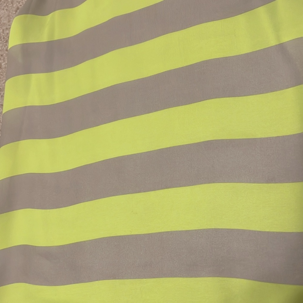 Express Tank top - Picture 3 of 5
